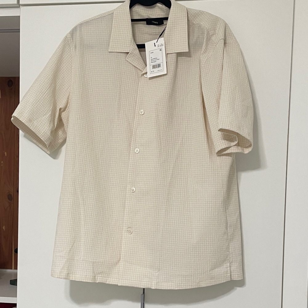 Theory Men's Beige Short Sleeve Button Down Shirt